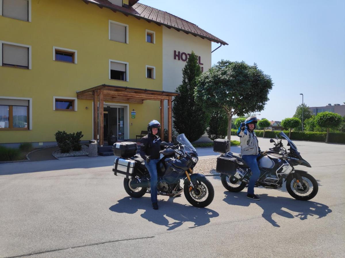 Hotel Bau 4*
